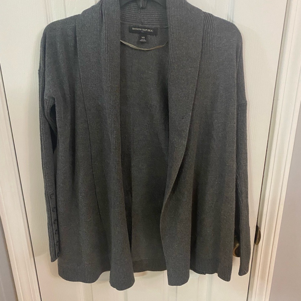 Banana Republic Cardigan Womens XS Gray Open Front Shawl Collar Button Cuff